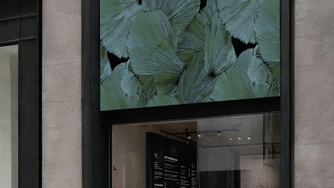 Carta da parati Eternal Beauty di Wall&Decò