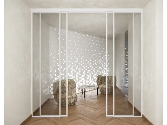 Porta scorrevole per internicon vetro trasparente e profilo bianco opaco Varia Fly di In Forma