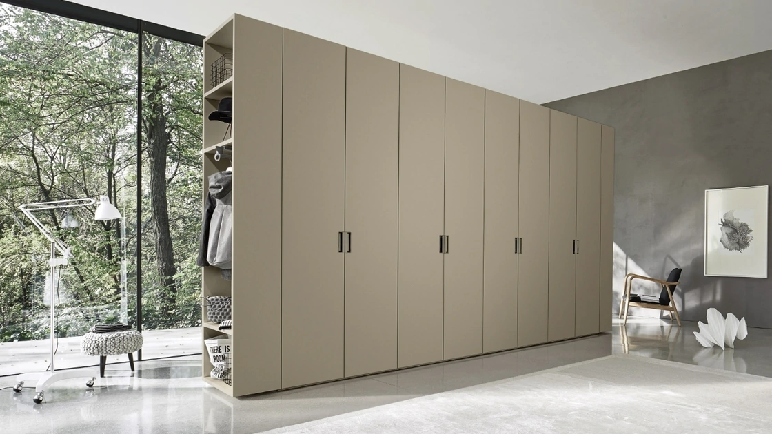 Armadio Terminale Anta Liscia di Sangiacomo