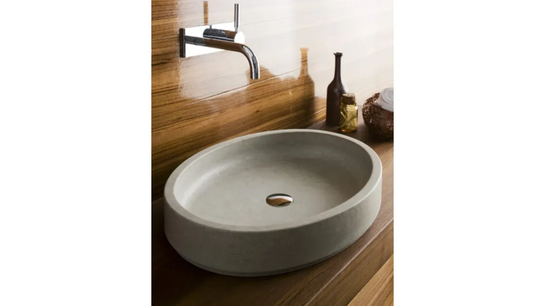 Lavabo da appoggio ovale in pietra naturale Air di Neutra