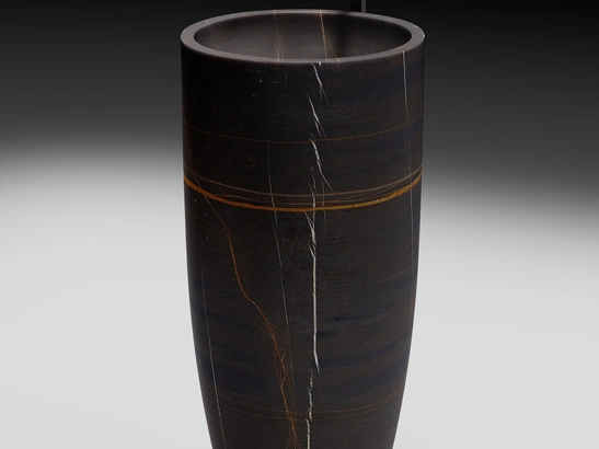 Lavabo freestanding in marmo Baobab di Neutra